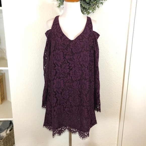 Chaser lace cold shoulder long sleeve mini dress - Picture 3 of 7